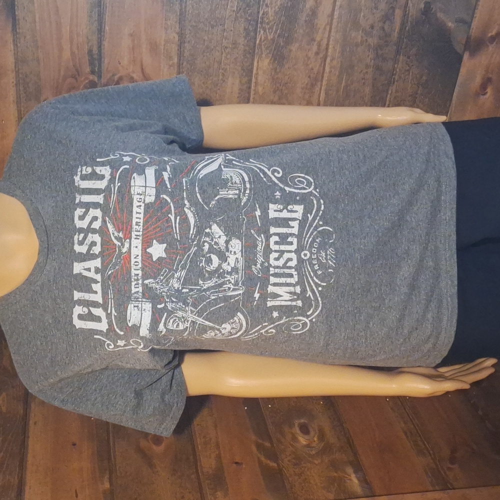 Patriotic size small tee shirt